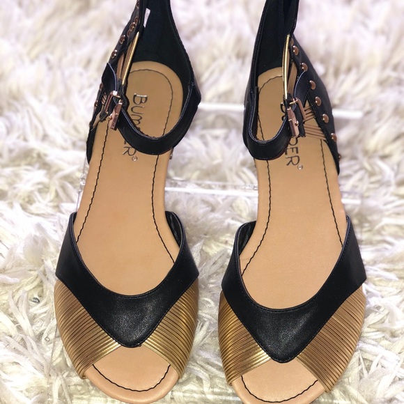 Spin Pin Sandals - Picture 3 of 3